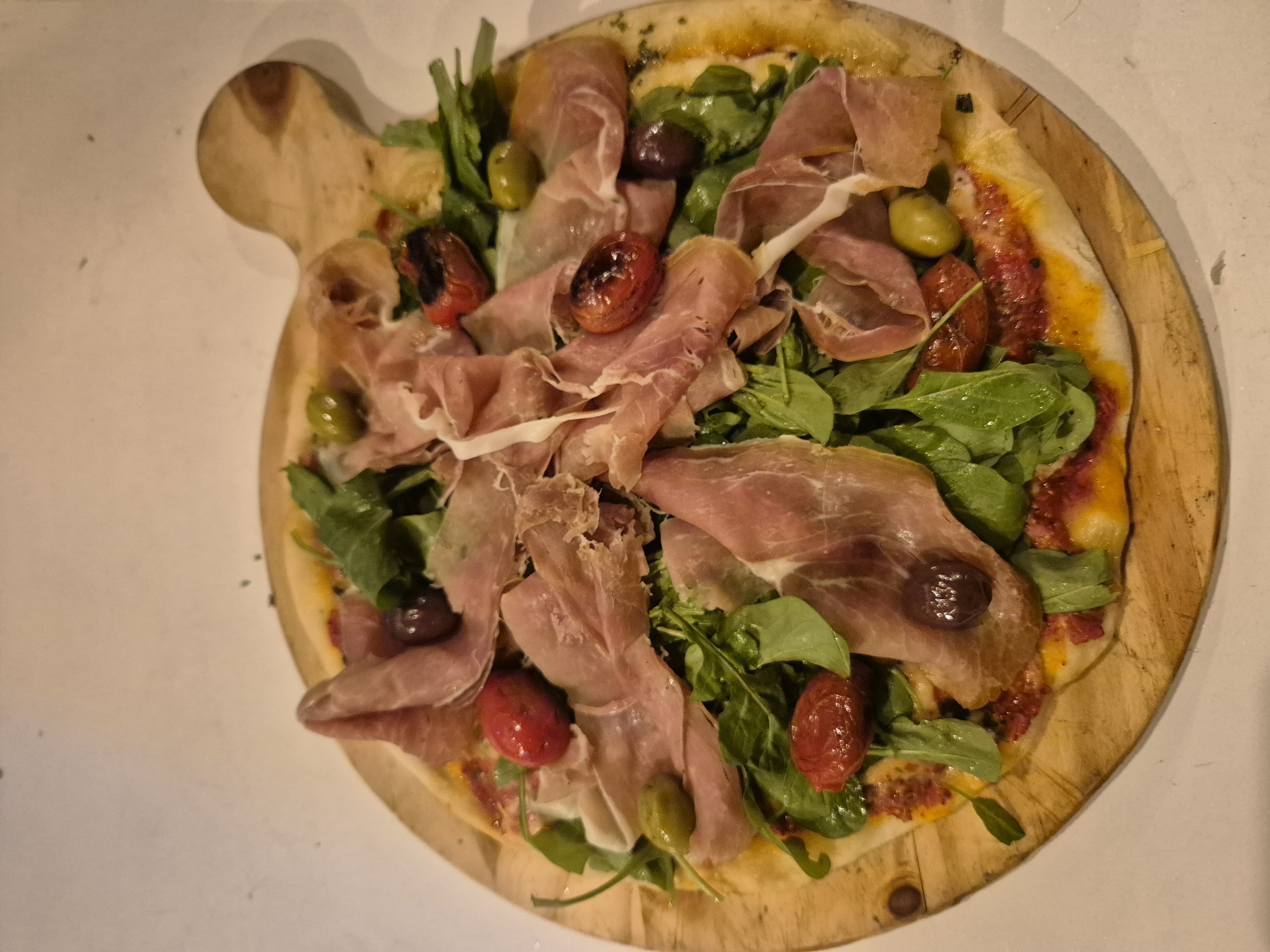 Pizza de Rúcula y Crudo